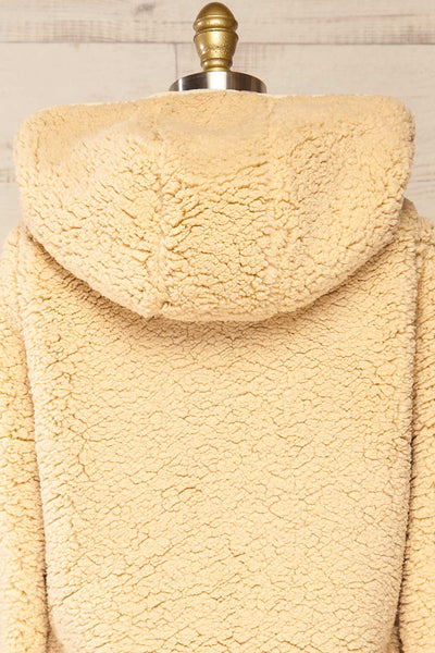 Amstelveen Beige Fleece Coat w/ Hood and Pockets | La petite garçonne back close-up