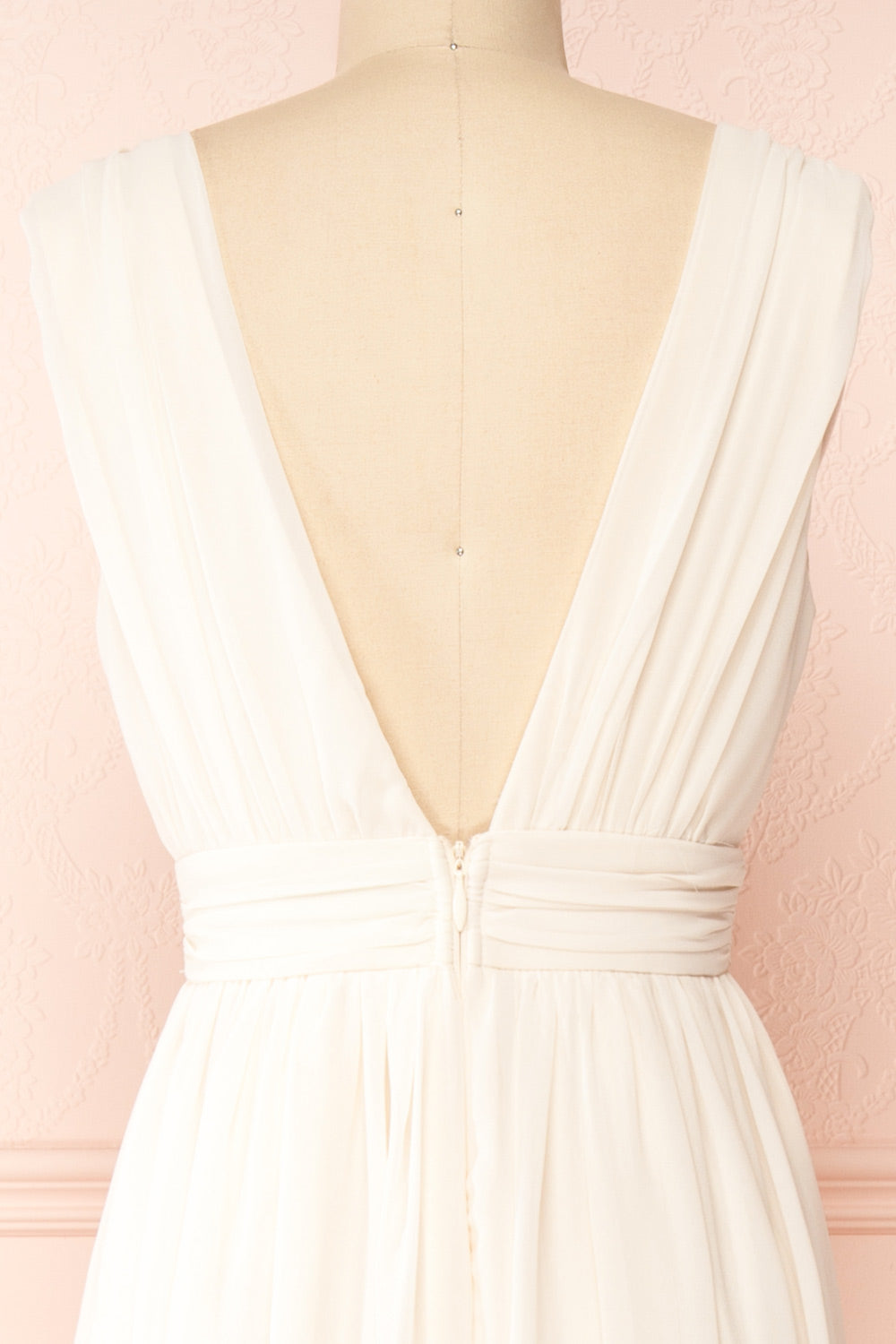 Animos Cream V-Neck Maxi Dress | Boudoir 1861 back close-up