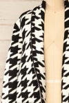 Arganda Long Houdstooth Jacket | La petite garçonne front close-up