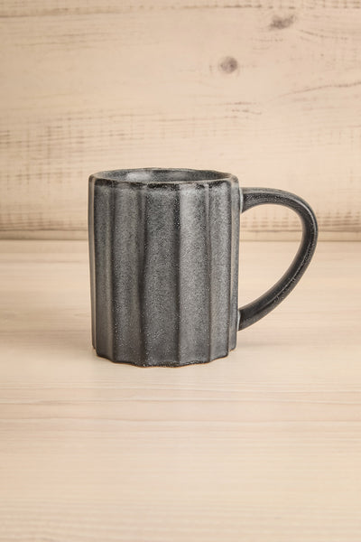 Arlo Black Scalloped Stoneware Mug | Maison Garçonne