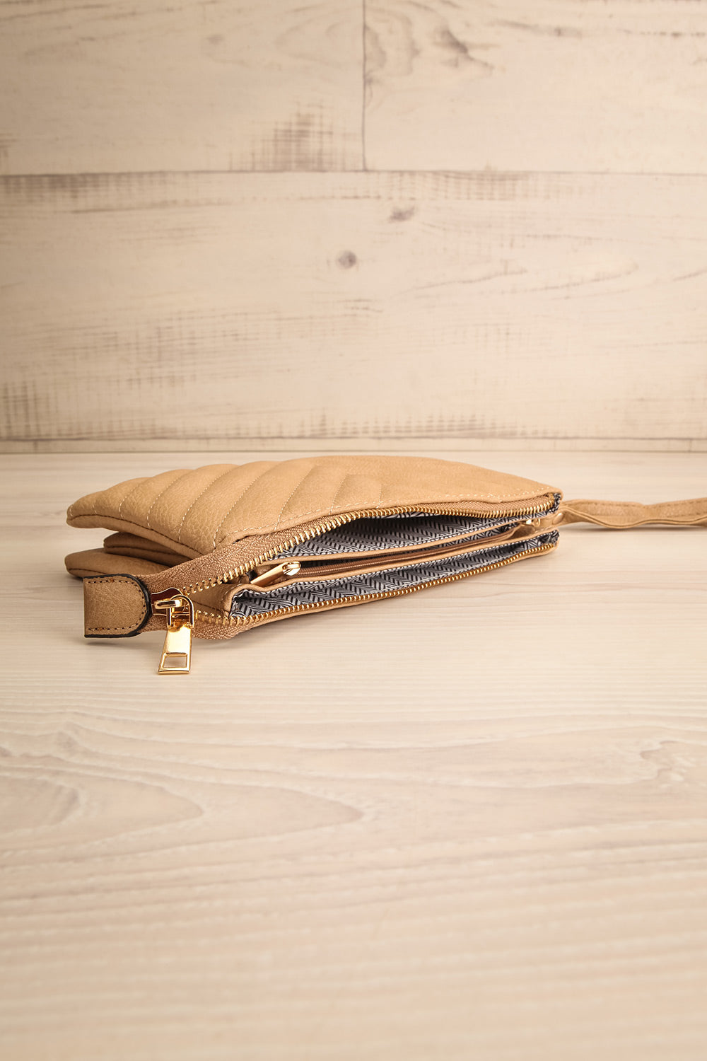 Aspen Khaki Crossbody Bag | La petite garçonne flat view