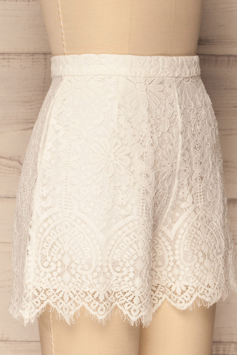 Avanatos White Lace Flared Shorts | La Petite Garçonne