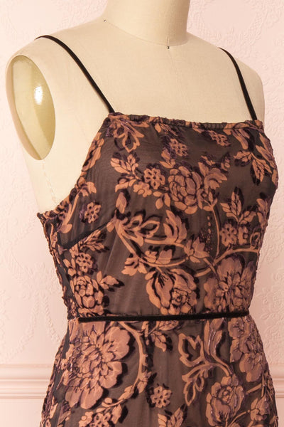 Avanti Black & Beige Floral Lace Dress | Boutique 1861 side close-up