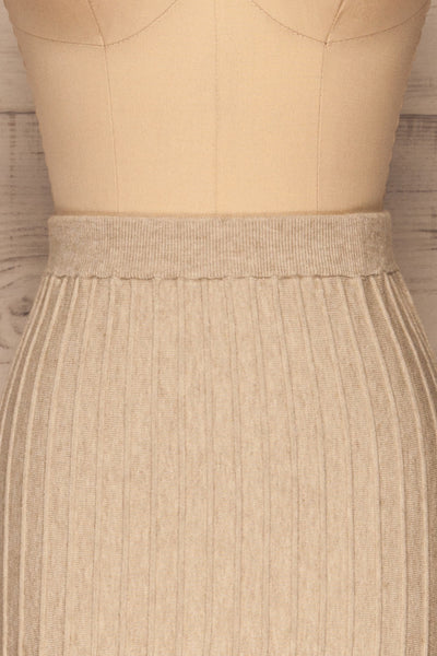 Aveiro Beige Knit Skirt | Jupe Beige | La Petite Garçonne front close-up