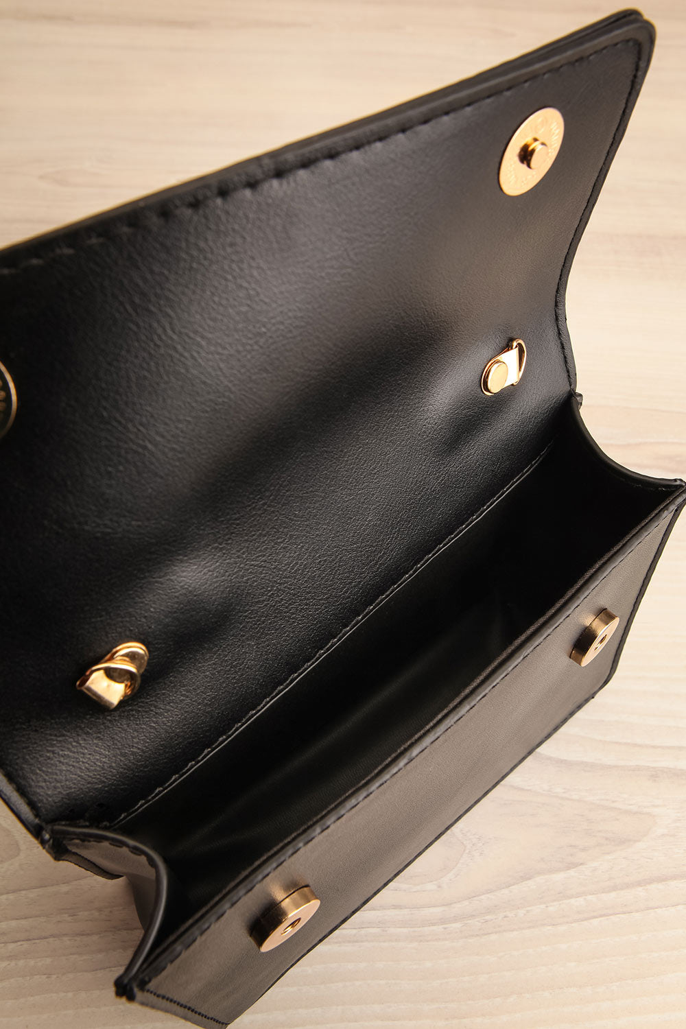 Baluchon Black Crossbody Handbag | Maison garçonne inside view