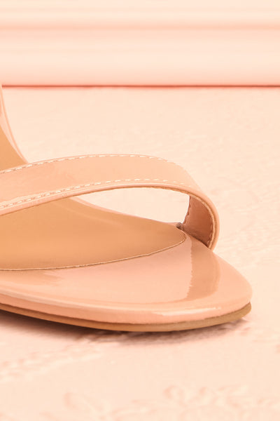 Bassompierre High Heeled Sandals | Sandales | Boutique 1861 front close-up