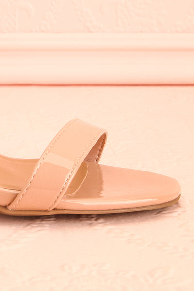 Bassompierre High Heeled Sandals | Sandales | Boutique 1861 side front close-up
