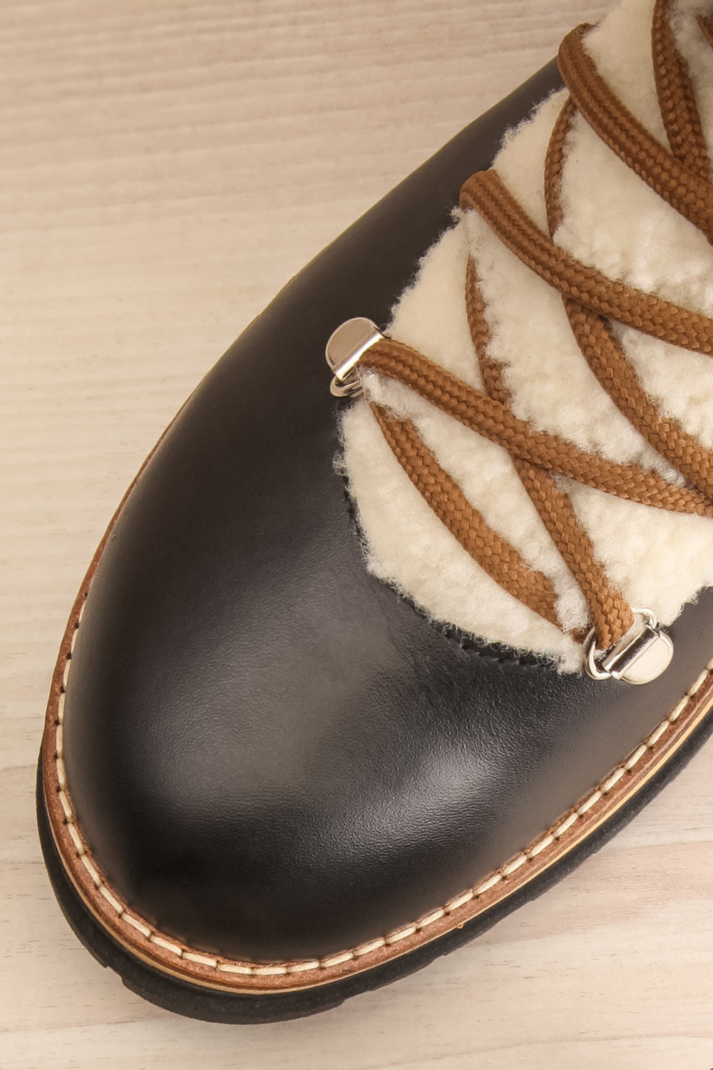 Battement Fur-Lined Leather Hiker Boots | La petite garçonne flat close-up