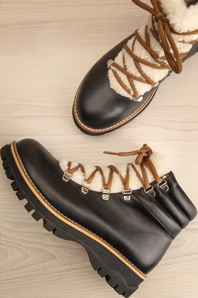 Battement Fur-Lined Leather Hiker Boots | La petite garçonne flat view
