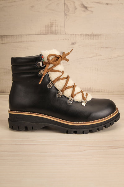 Battement Fur-Lined Leather Hiker Boots | La petite garçonne side view