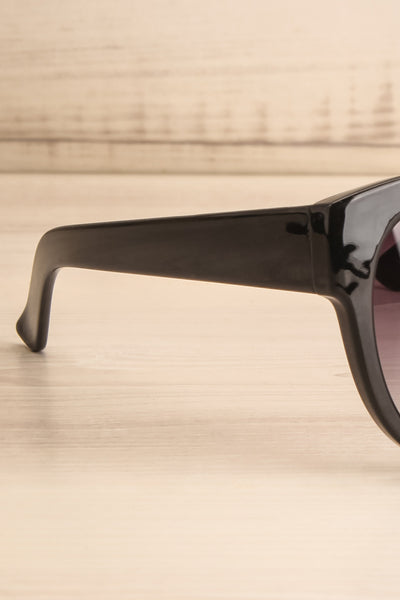 Baudelique | Black Round Sunglasses