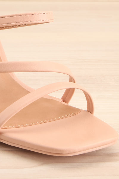 Baudoyer Pink Heeled Sandals | La petite garçonne front close-up
