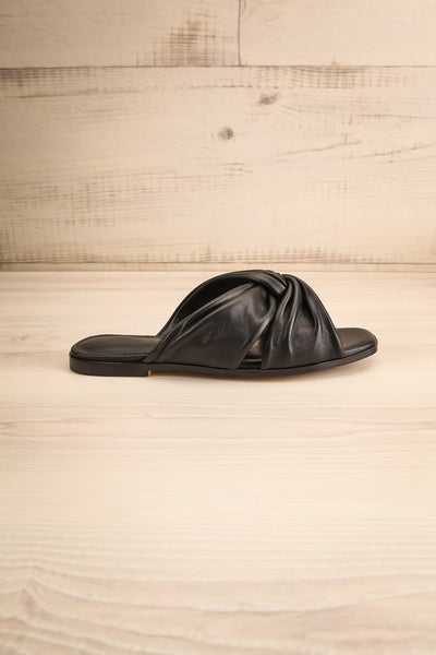 Benere Black Leather Knotted Slide Sandals | La petite garçonne side view