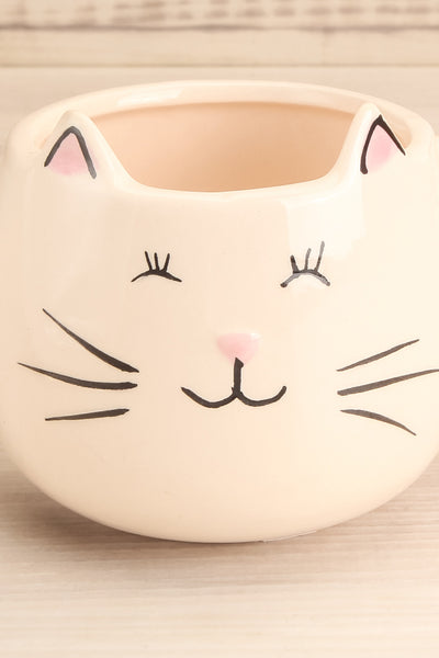 Bifarius White Ceramic Cat Mug | La Petite Garçonne Chpt. 2 4