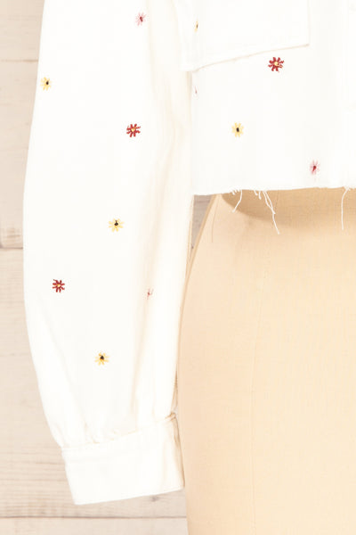 Bingley White Cropped Floral Embroidered Jacket | La petite garçonne sleeve