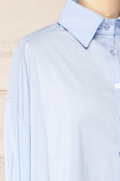 Blairr Blue Oversized Long Sleeve Button-Up Shirt | La petite garçonne side close-up