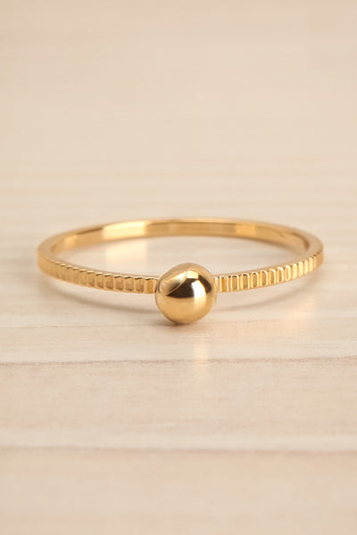 Bolga Doré Fine Textured Golden Ring | La Petite Garçonne 2