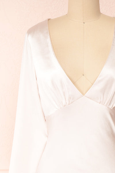 Bonnie Champagne Long Sleeve Silky Maxi Dress | Boutique 1861  front close-up