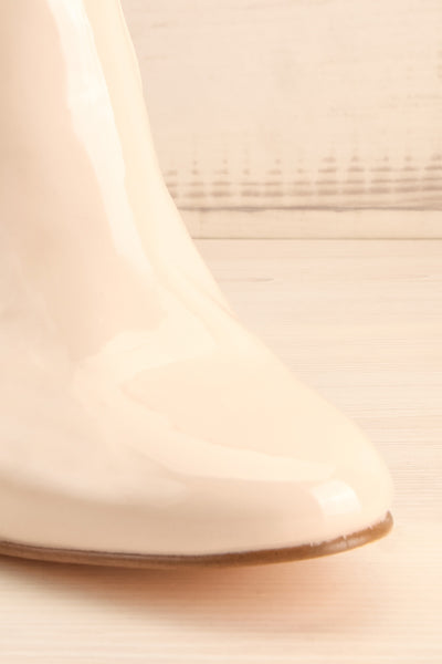 Boon Cream Patent Matt & Nat Heel Ankle Boots front close-up | La Petite Garçonne