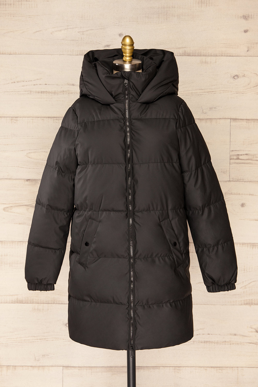 Borough Black Puffer Coat w/ Front Pockets | La petite garçonne front view