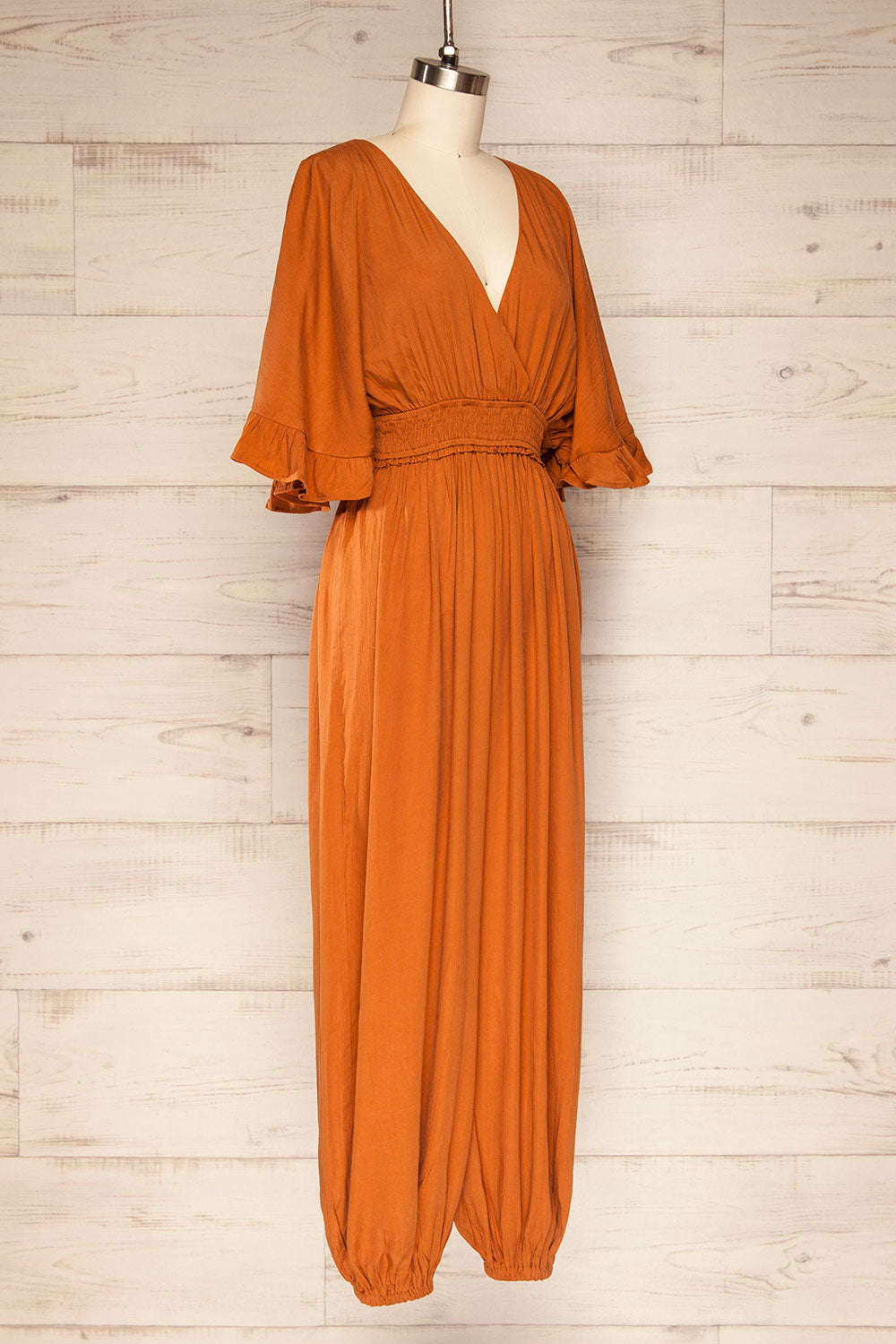 Botosani Orange Short Sleeve V-Neck Jumpsuit | La petite garçonne side view