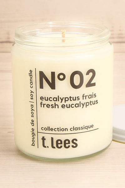 Bougie Eucalyptus Frais Perfumed Candle open close-up | La Petite Garçonne Chpt. 2