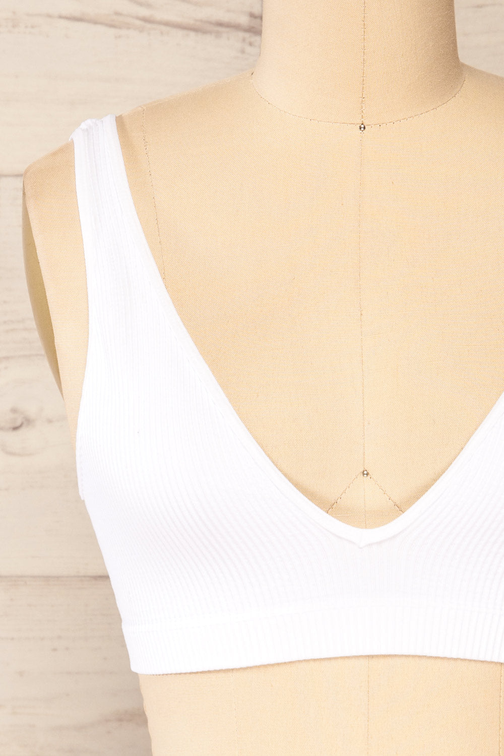 Budva White Stretchable Embossed Bralette | La petite garçonne front close-up