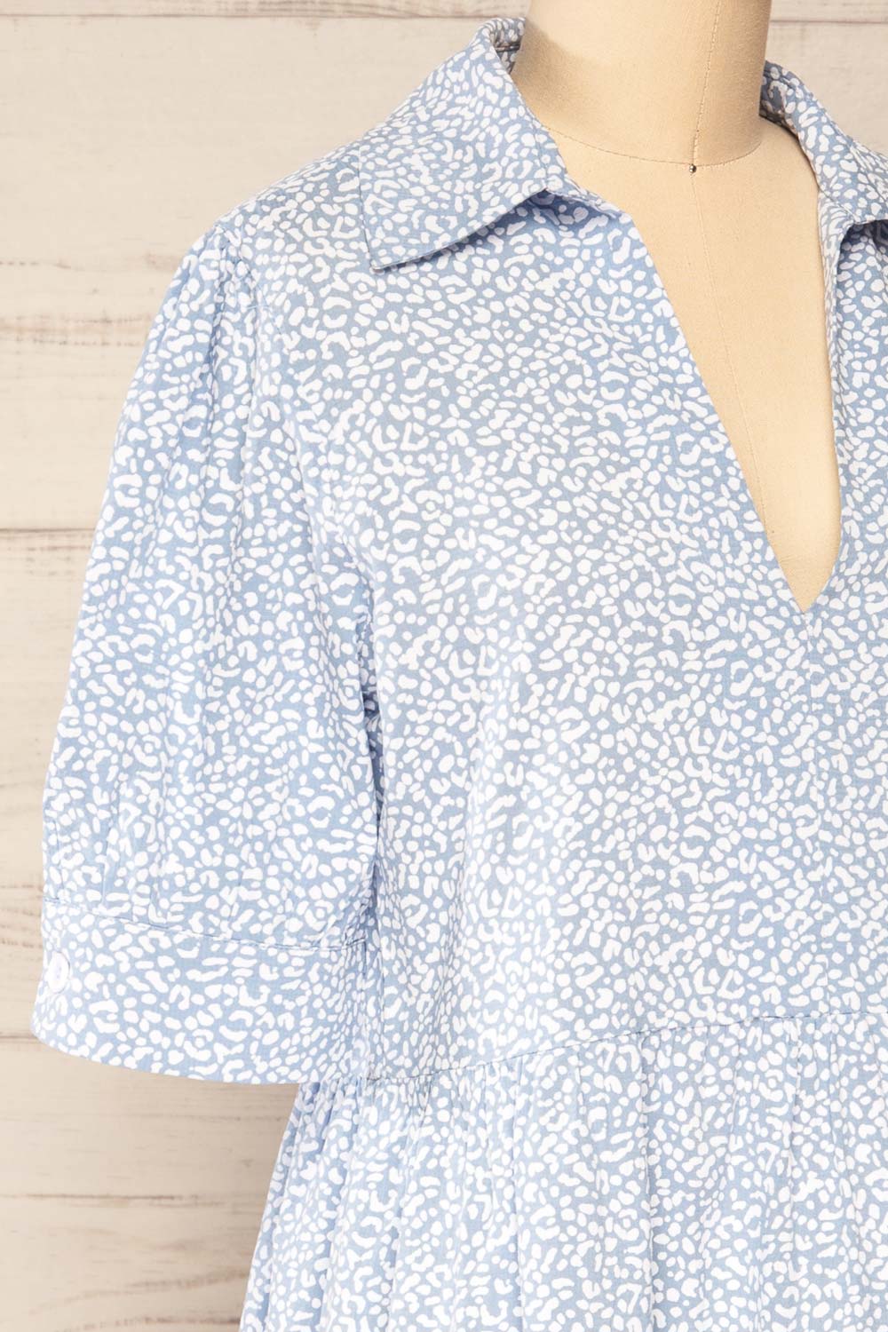 Caicedo Blue Patterned Midi Shirtdress | La petite garçonne side close-up