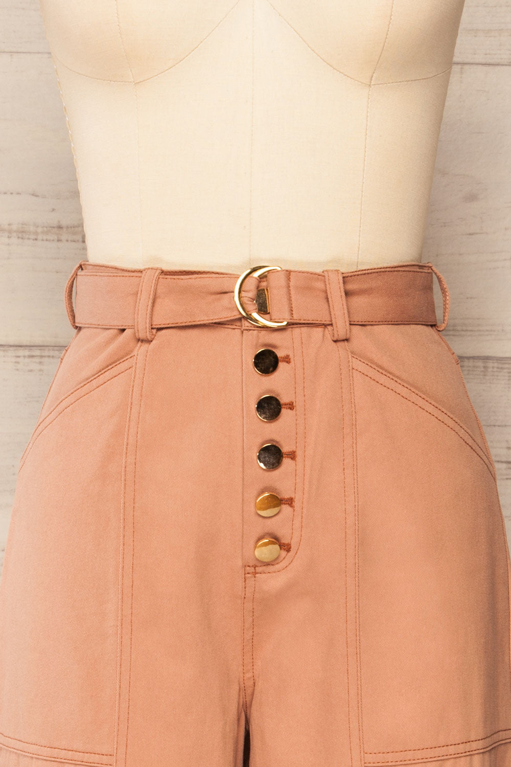 Cajontambo Pink Denim Wide-Leg Pants w/ Belt | La petite garçonne front close-up