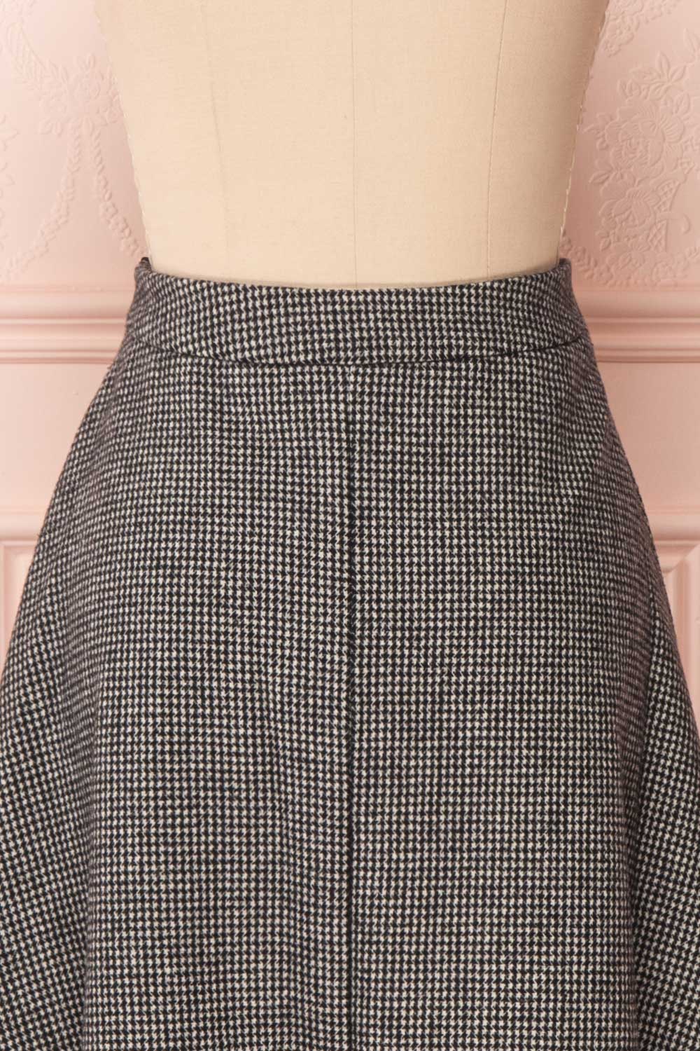 Calissa Black & White Houndstooth A-Line Midi Skirt | BACK CLOSE UP | Boutique 1861