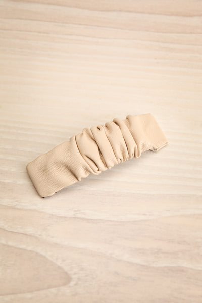 Calivigny Faux-Leather Hair Clip Set | La petite garçonne beige