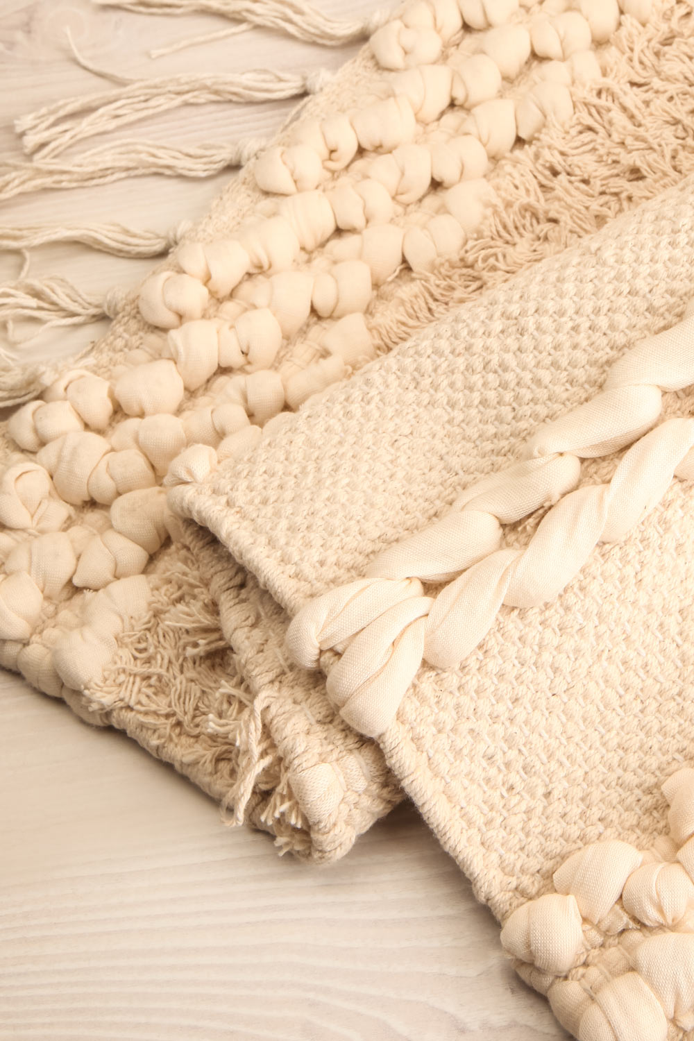 Cangrejo Beige Woven Cotton Carpet | La Petite Garçonne Chpt. 2 3
