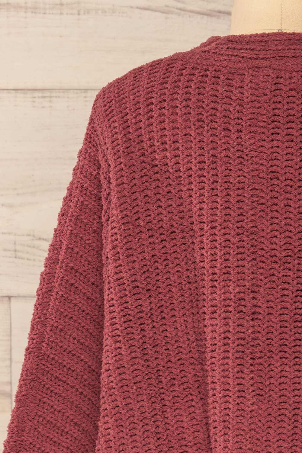 Capzhua Mauve Oversized Knit Cardigan | La petite garçonne back close-up