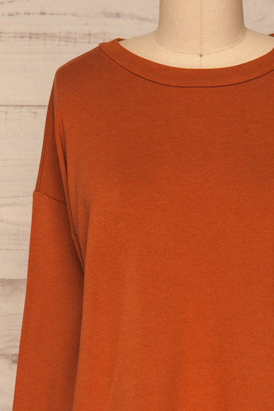Cascajo Clay Burnt Orange Long Sleeved Top | La Petite Garçonne front close-up