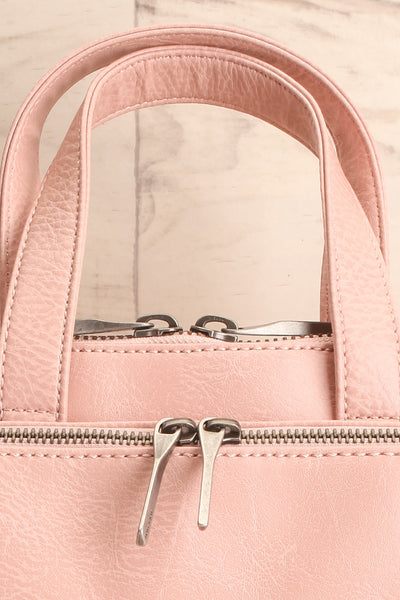 Cassidi Rose Pink Matt & Nat Crossbody Bag zip close-up | La Petite Garçonne
