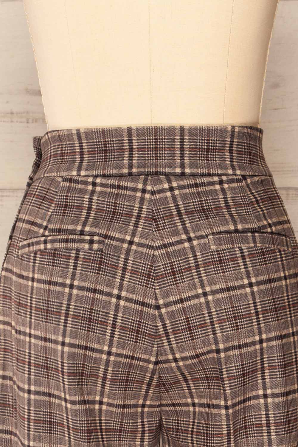 Castelluzzo Plaid Wide Straight Leg Pants | La petite garçonne back close-up