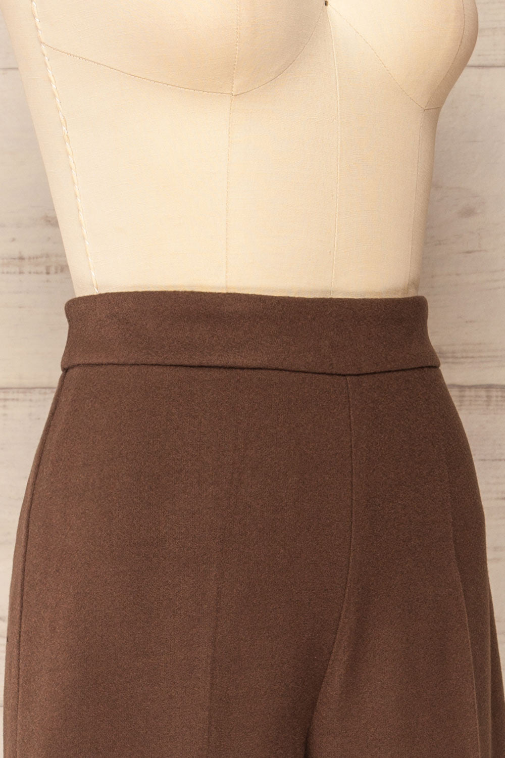 Castelluzzo Brown Wide Straight Leg Pants | La petite garçonne side close-up