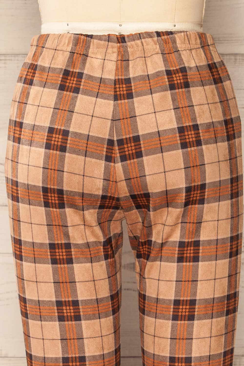 Milumia Women's High Waist Cropped Plaid Tartan Print Carrot Pants Fashion  Party Trousers with Pocket Multicoloured Small at Amazon Women's Clothing  store