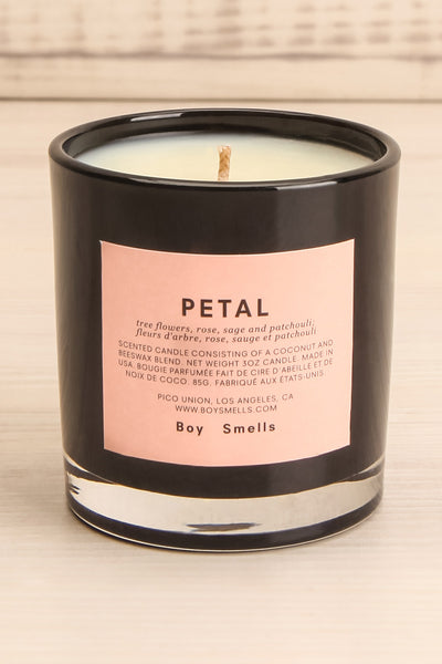Chandelle Petal Perfumed Candle 3 oz close-up | La Petite Garçonne Chpt. 2