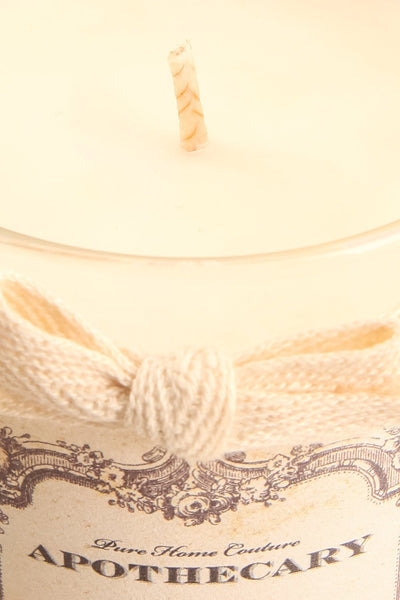 Chandelle White Flowers - Perfumed candle in a glass jar 4