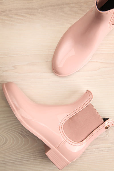 Chelmsford Pink Chelsea Rain Boots | La Petite Garçonne