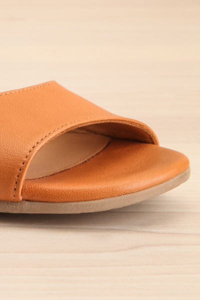 Chiesa Rust Asymmetrical Flat Sandals | La petite garçonne front close-up