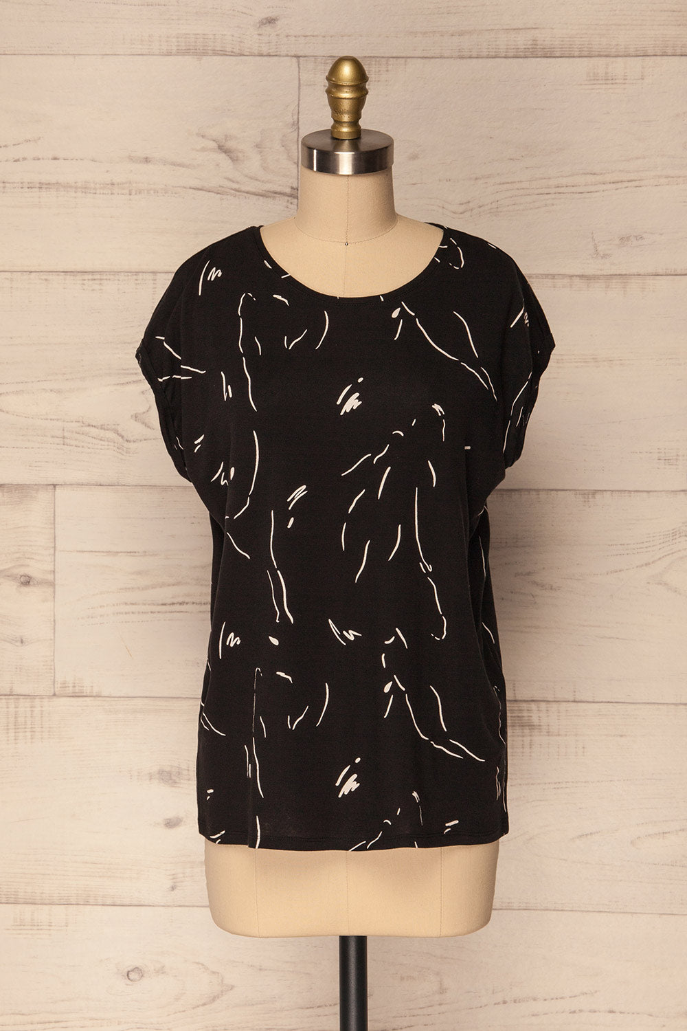 Chios Black & White Patterned T-Shirt | La Petite Garçonne 1