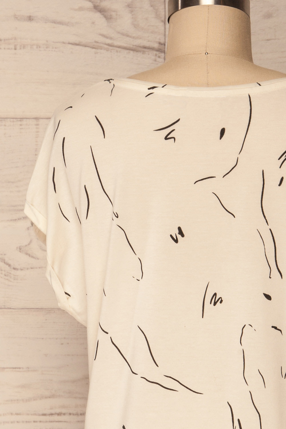 Chios Ivory & Black Patterned T-Shirt | La Petite Garçonne 6