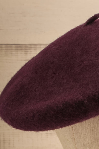 Ciel D'Hiver Purple Wool Beret | La petite garçonne close-up