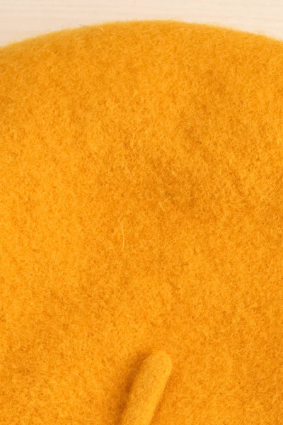 Ciel D'Hiver Yellow Wool Beret | La petite garçonne flat close-up
