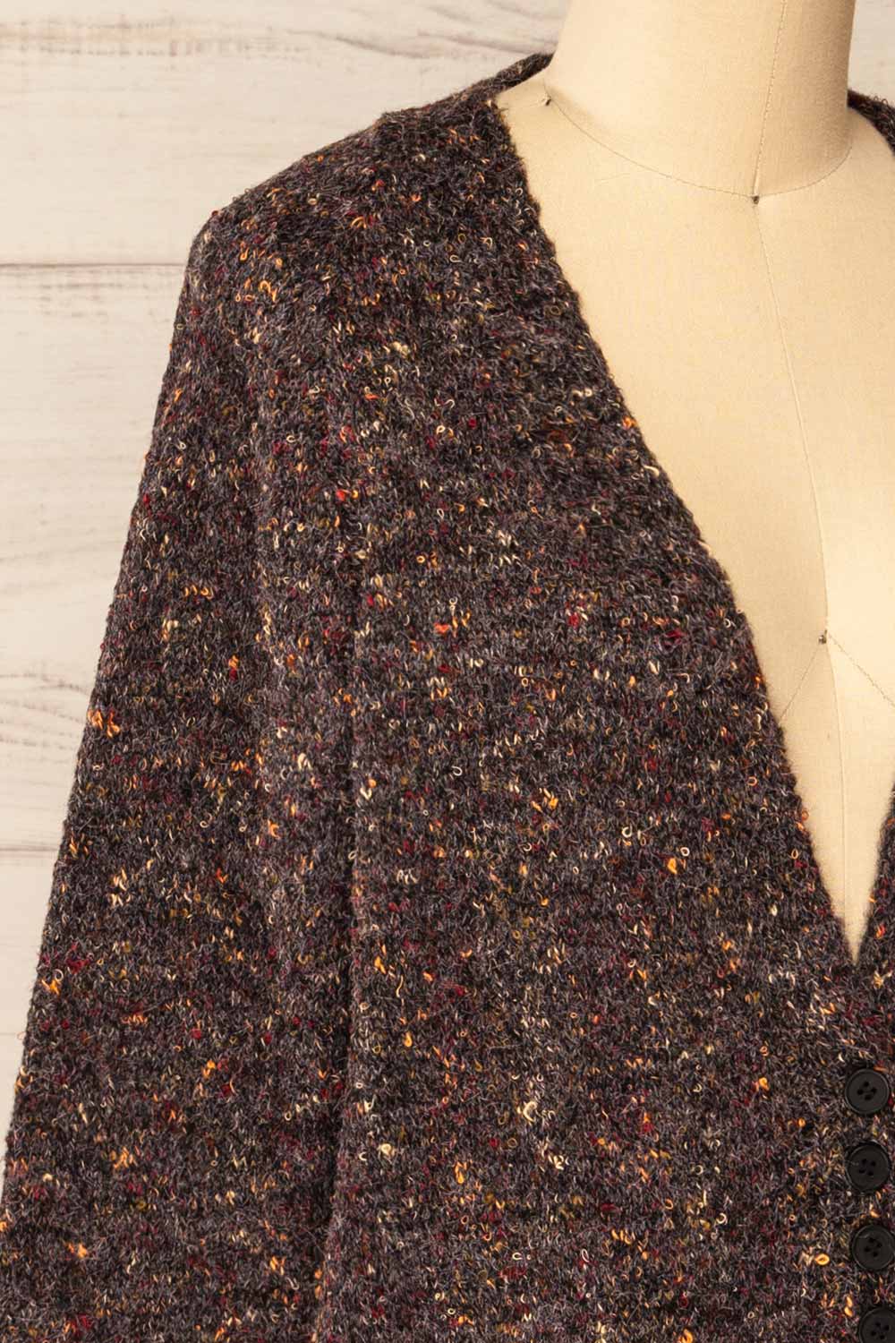 Ciudad Melange Button-Up knit Cardigan | La petite garçonne side close-up