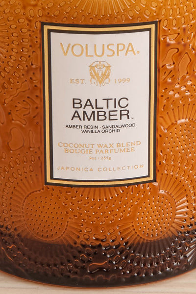 Baltic Amber Textured Classic Candle | Maison garçonne close-up