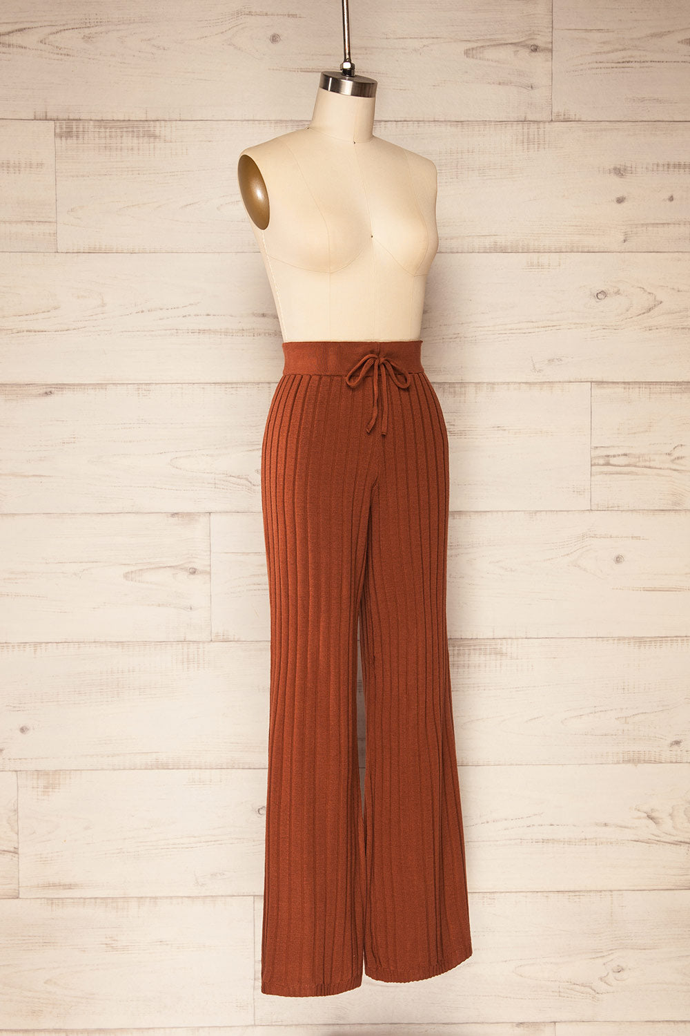 Cloppenburg Rust Ribbed Knit Straight Leg Pants | La petite garçonne side view