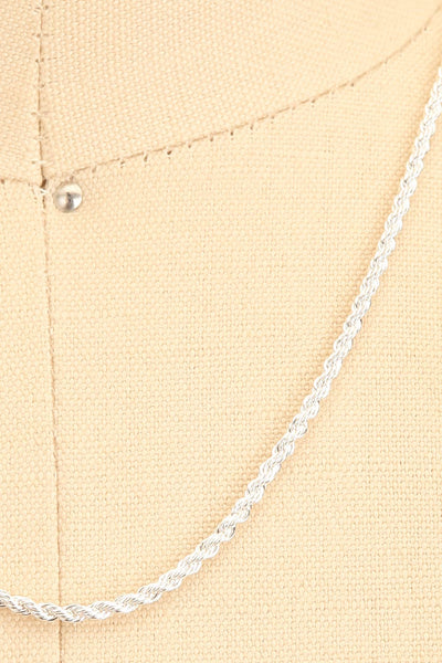 Cognassier Silver Chain Necklace | La petite garçonne close-up